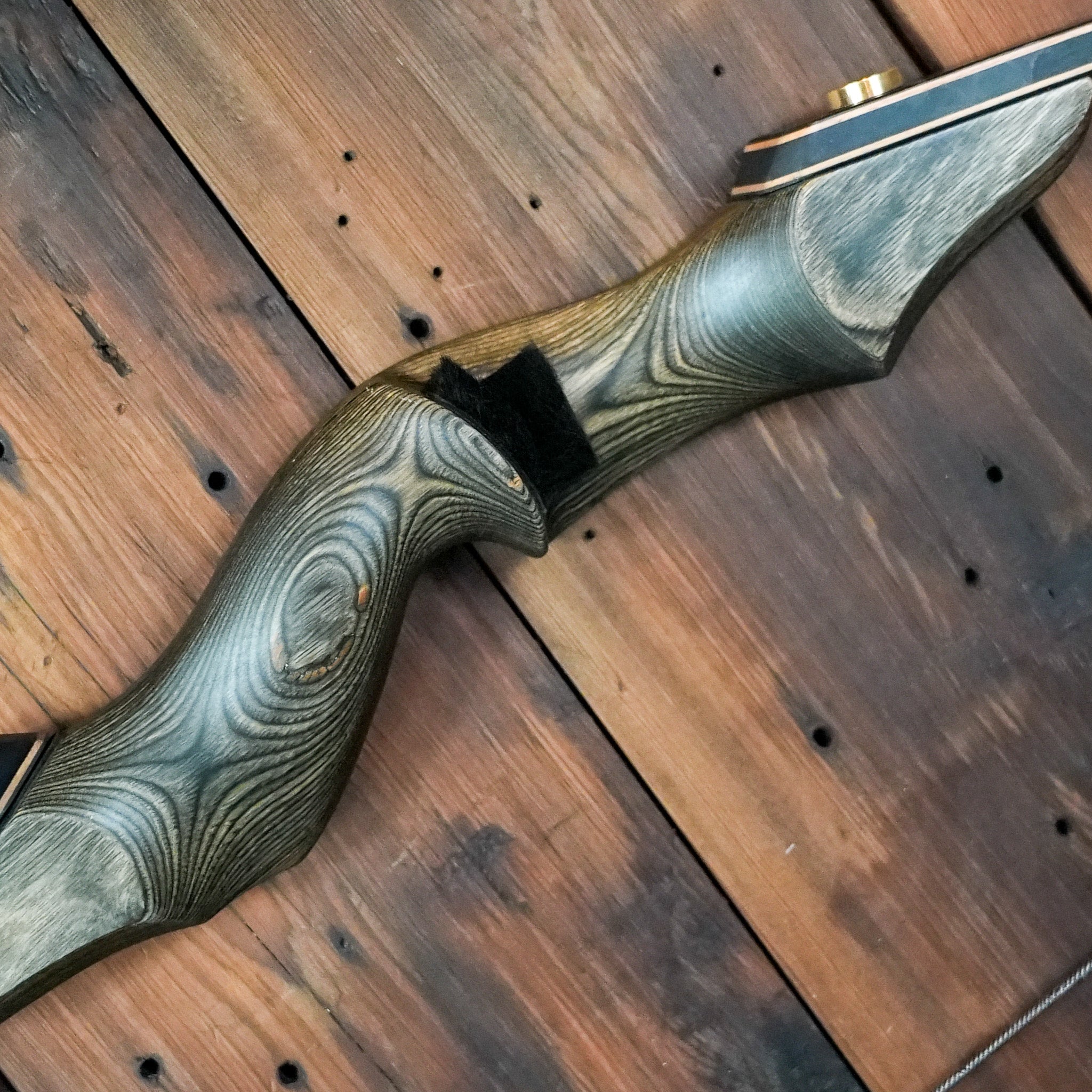 The INSPECTED Black Hunter Recurve Bow - MK1