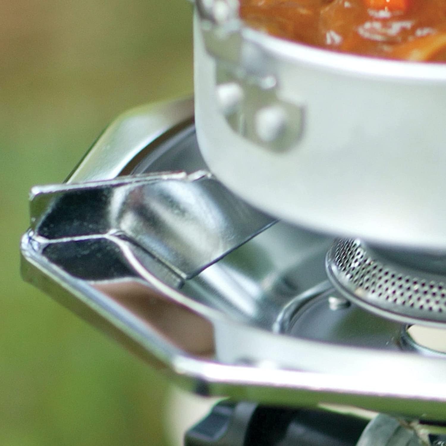Coleman Bottletop Propane Stove with Adjustable Burner, Portable Camping/Backpacking Cooker with 7650 Btus of Power for Camping, Tailgating, Grilling, & More